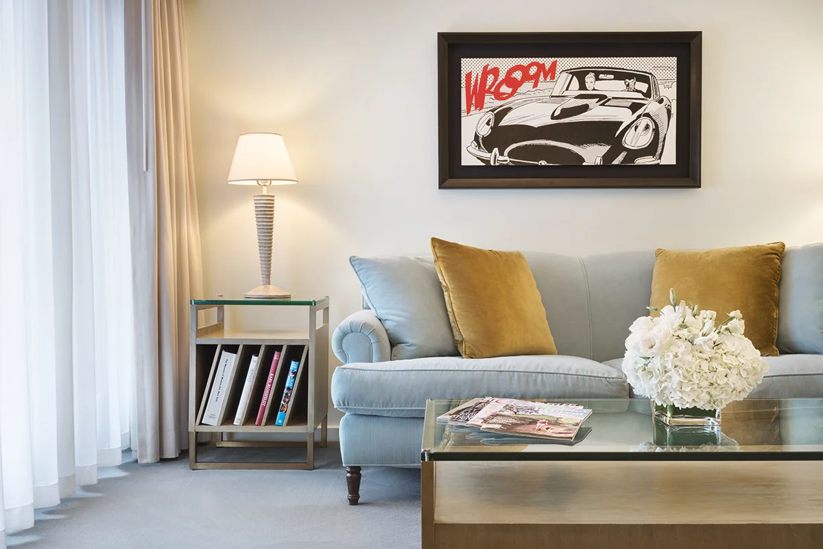 Studio_Suite_Living_Room_1200px.jpg