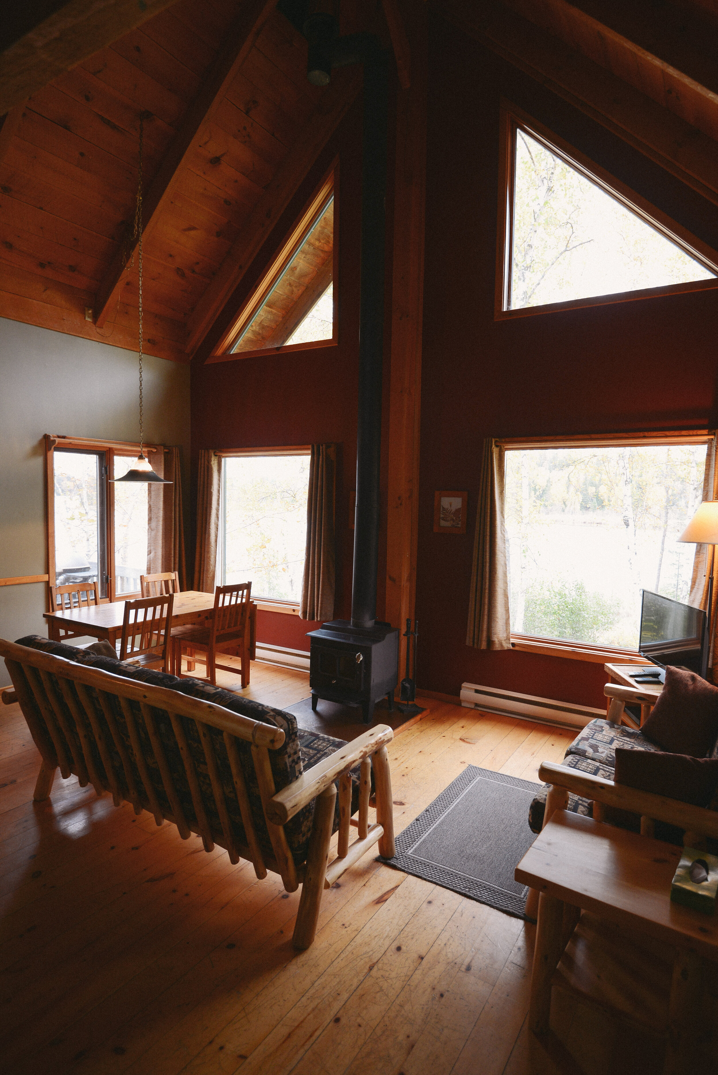 Cabin_interior_2» Photo by Emily Christie.jpg