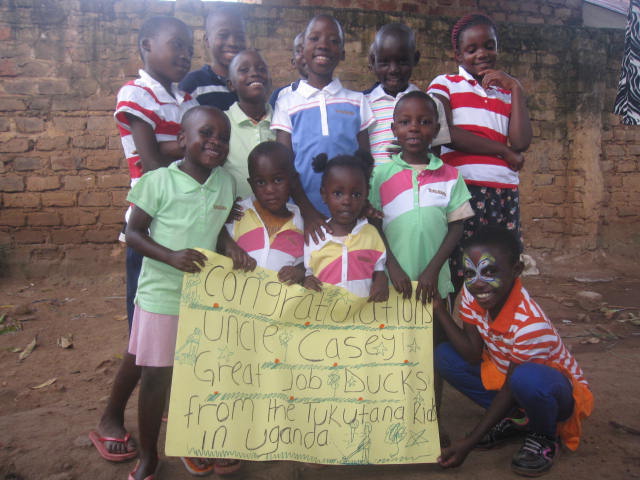 Whether Casey Martin is playing in the U.S. Open or coaching the University of Oregon Men's Golf team to the 2016 NCAA Championship title, the Tuktuana Kids' Golf Team members are his biggest fans! 