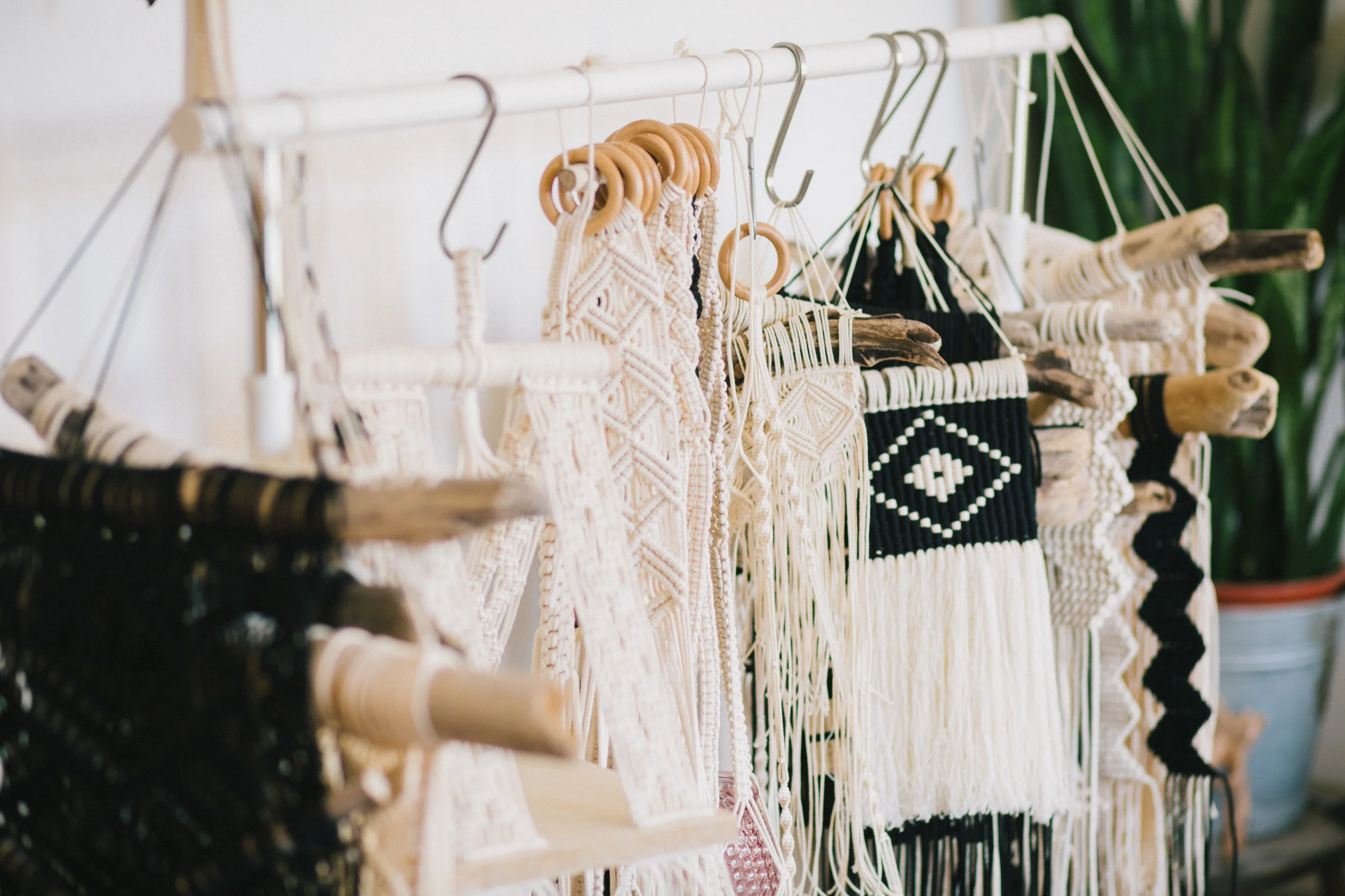 Polkaknot_Macrame_Yana Schicht_Collect Moments_40.jpg