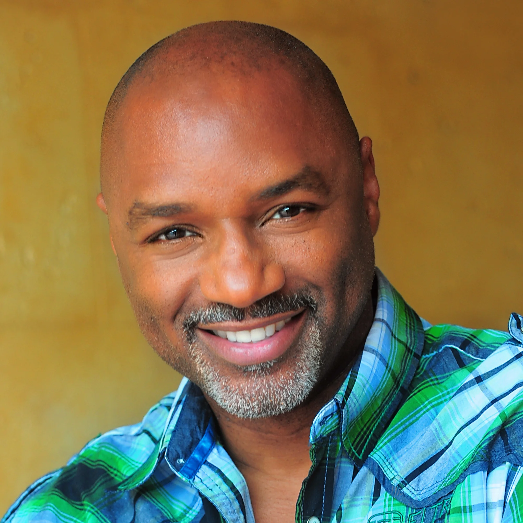 Rodney Van Johnson<br><a href="http://www.fotoflipz.com/" target="_blank"><b>FotoFlipz</b></a>