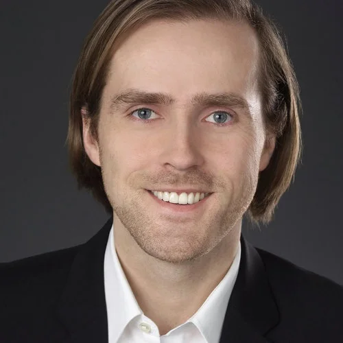 Philipp Muehlbauer Co-founder & Managing Director Picanova