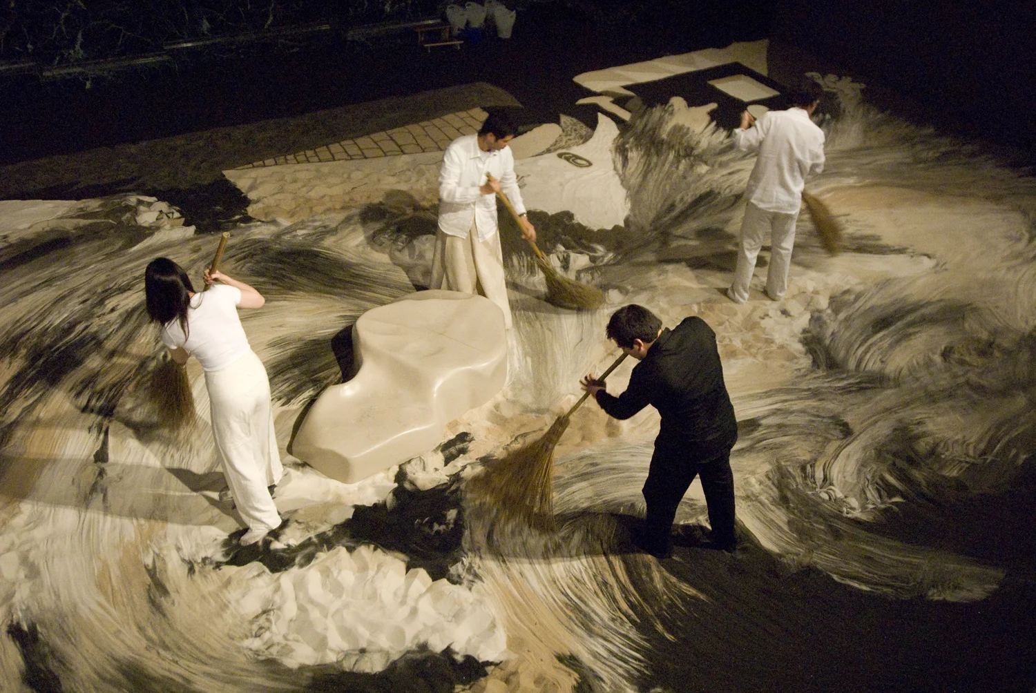 Guernica in Sand , installation view Chicago Cultural Center, 2007.