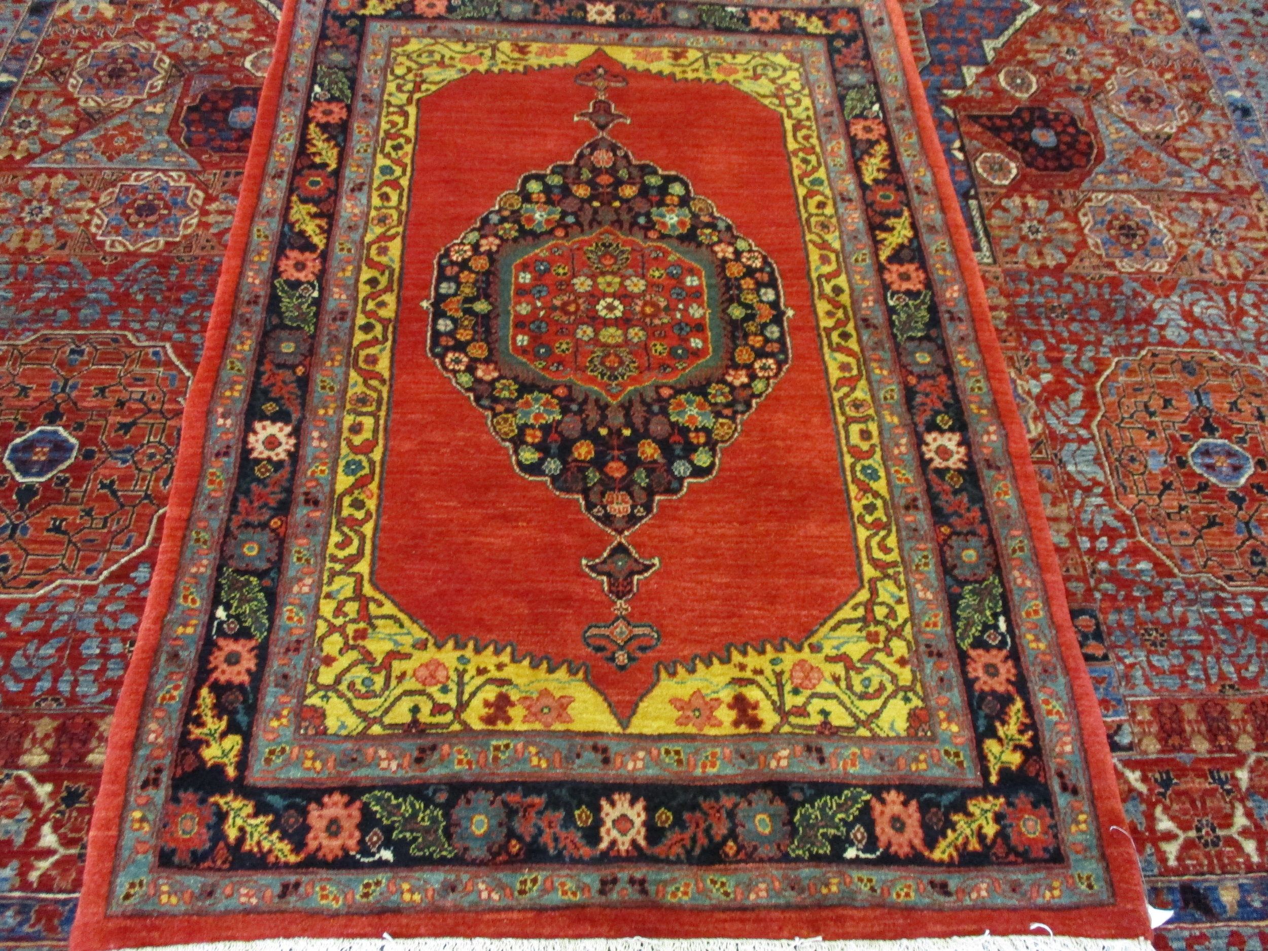 Beautiful-Bijar-rug-for-sale.JPG