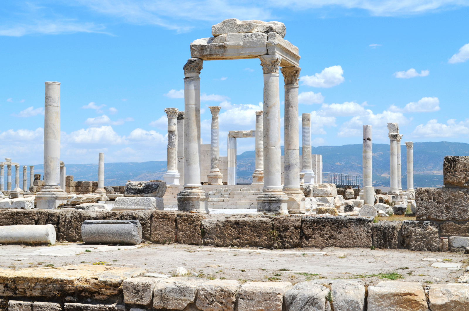 Laodicea on the Lycus.