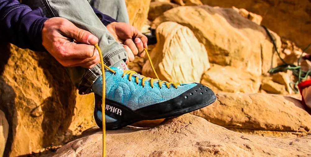 An Amazing High-Top Climbing Shoe