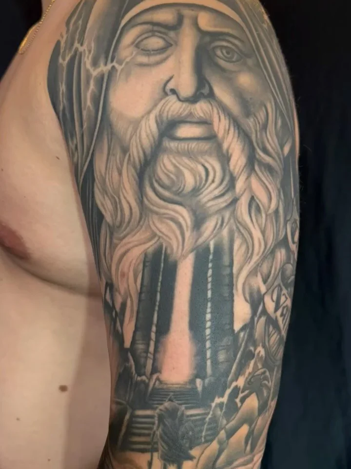 Thank you Justin 🙏🙏🙏 #vikingtattoo #vikingsleeve #vikingtattoos #valhallatattoo #oden #odentattoo