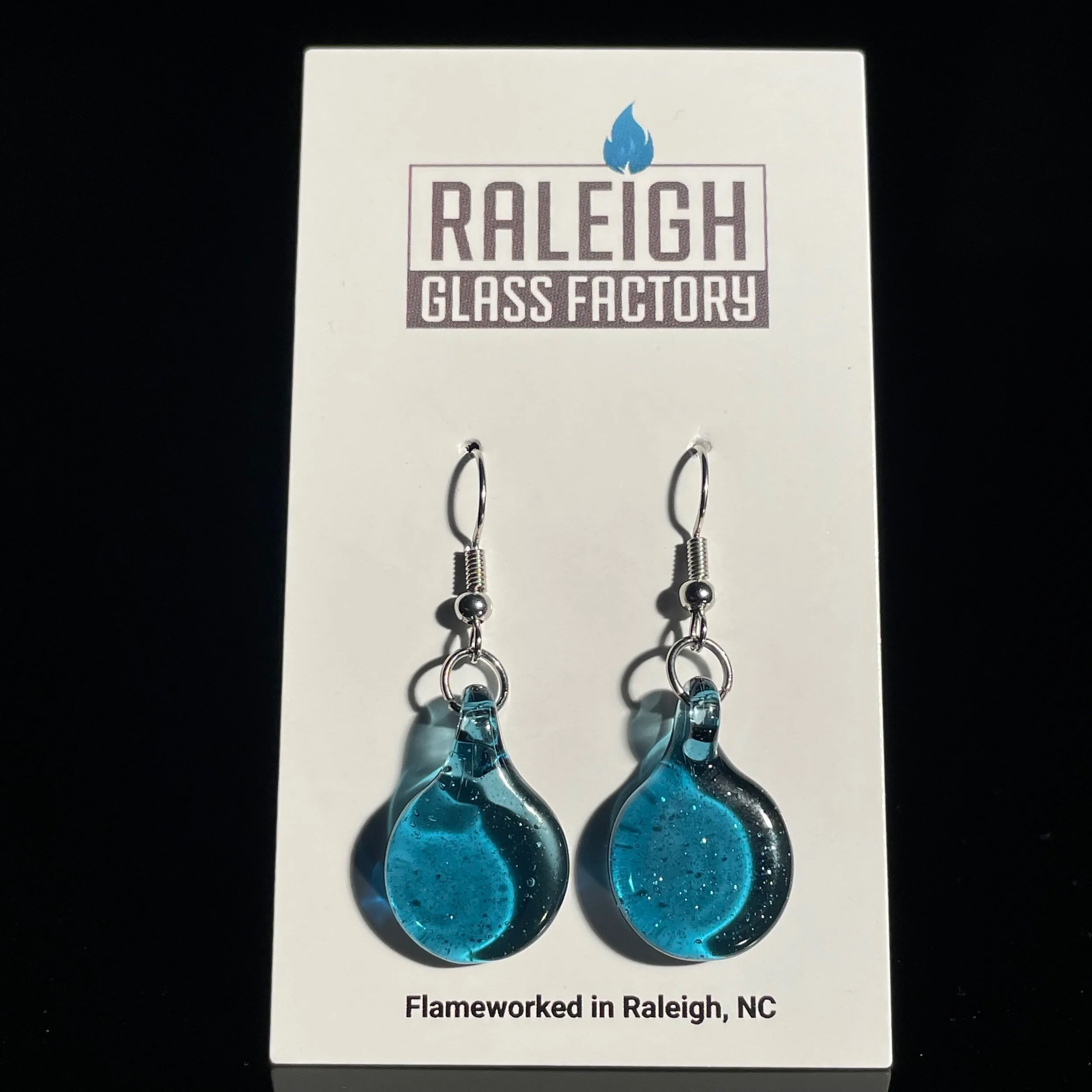 AEC6FB1F-B8F9-470D-8CBF-3C1FD7527562