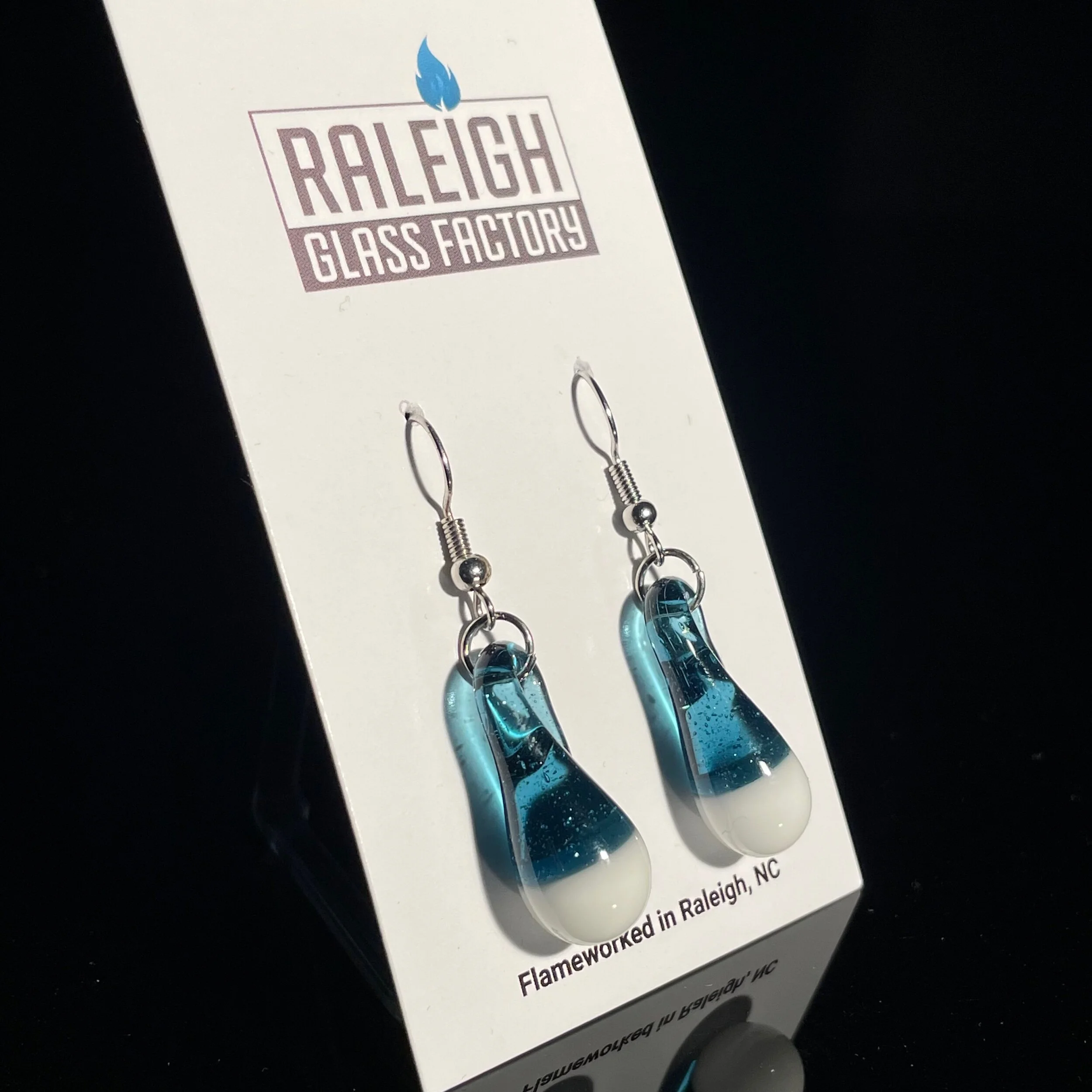 1D7B0C98-05BC-431B-81F3-B830678B5CBD