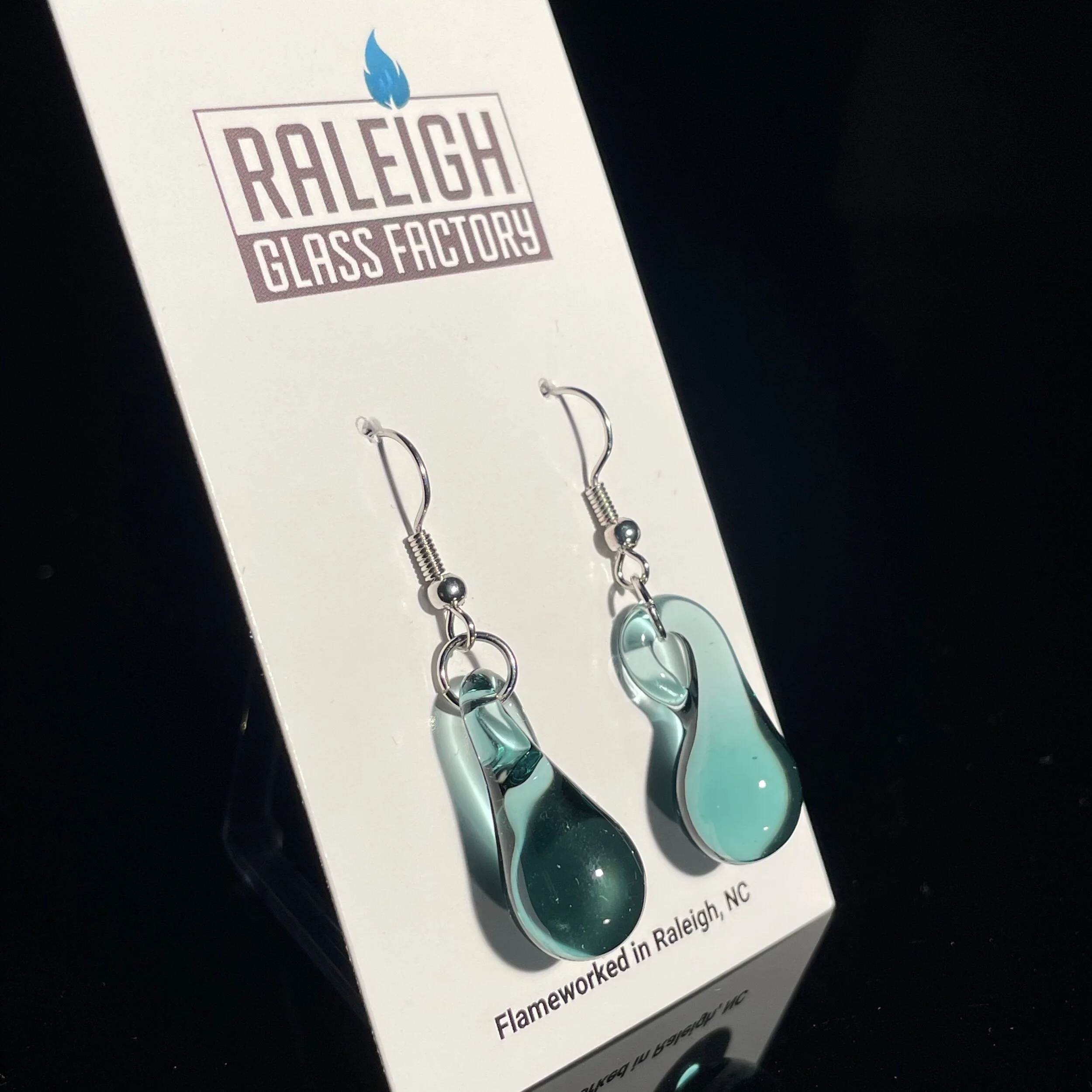 DCCE8FDF-AF97-4A38-820B-A7F195C1C6F8