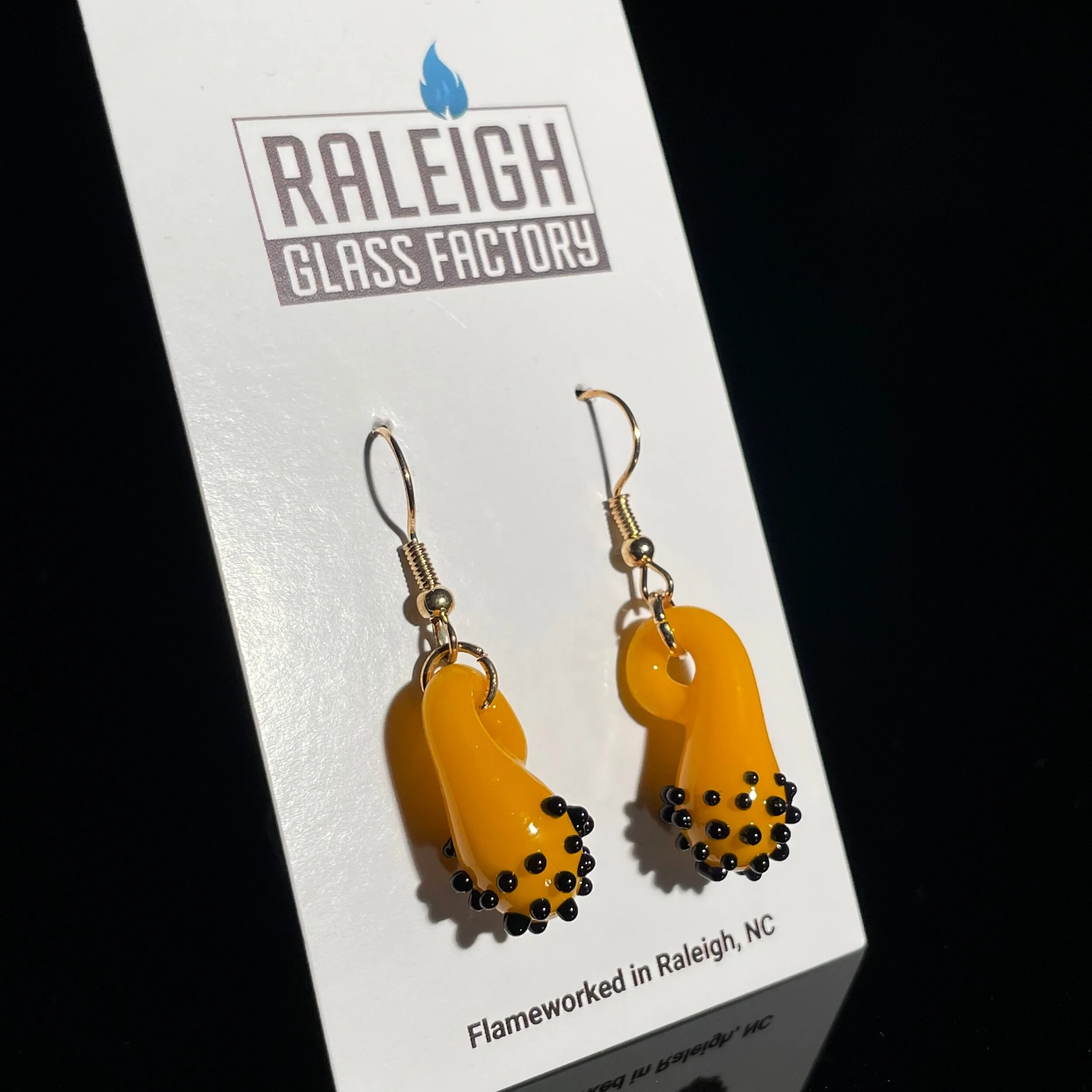 EFE04D08-2A74-4658-A811-BDBB8C541330