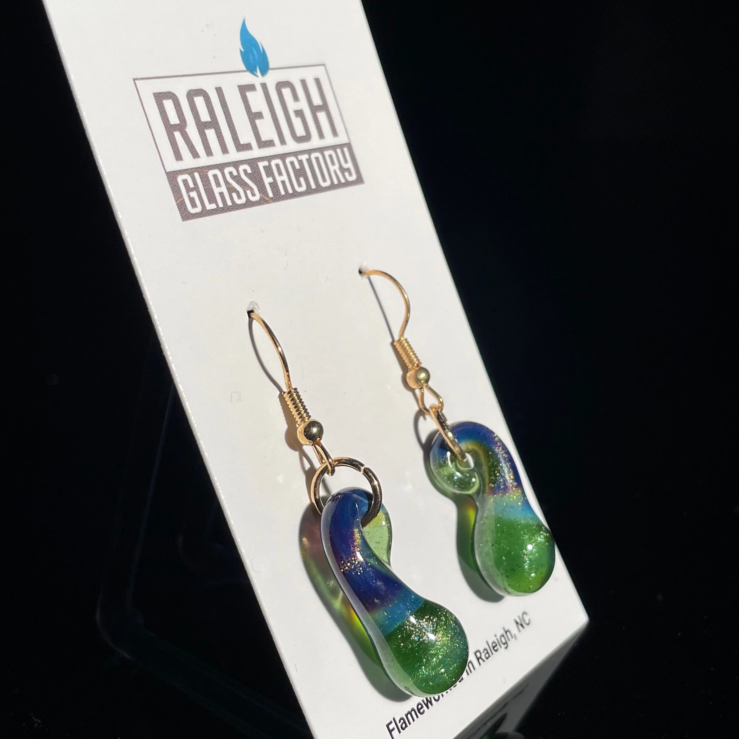 A2C4FD81-A15F-4F3E-AA24-4C86EC610537