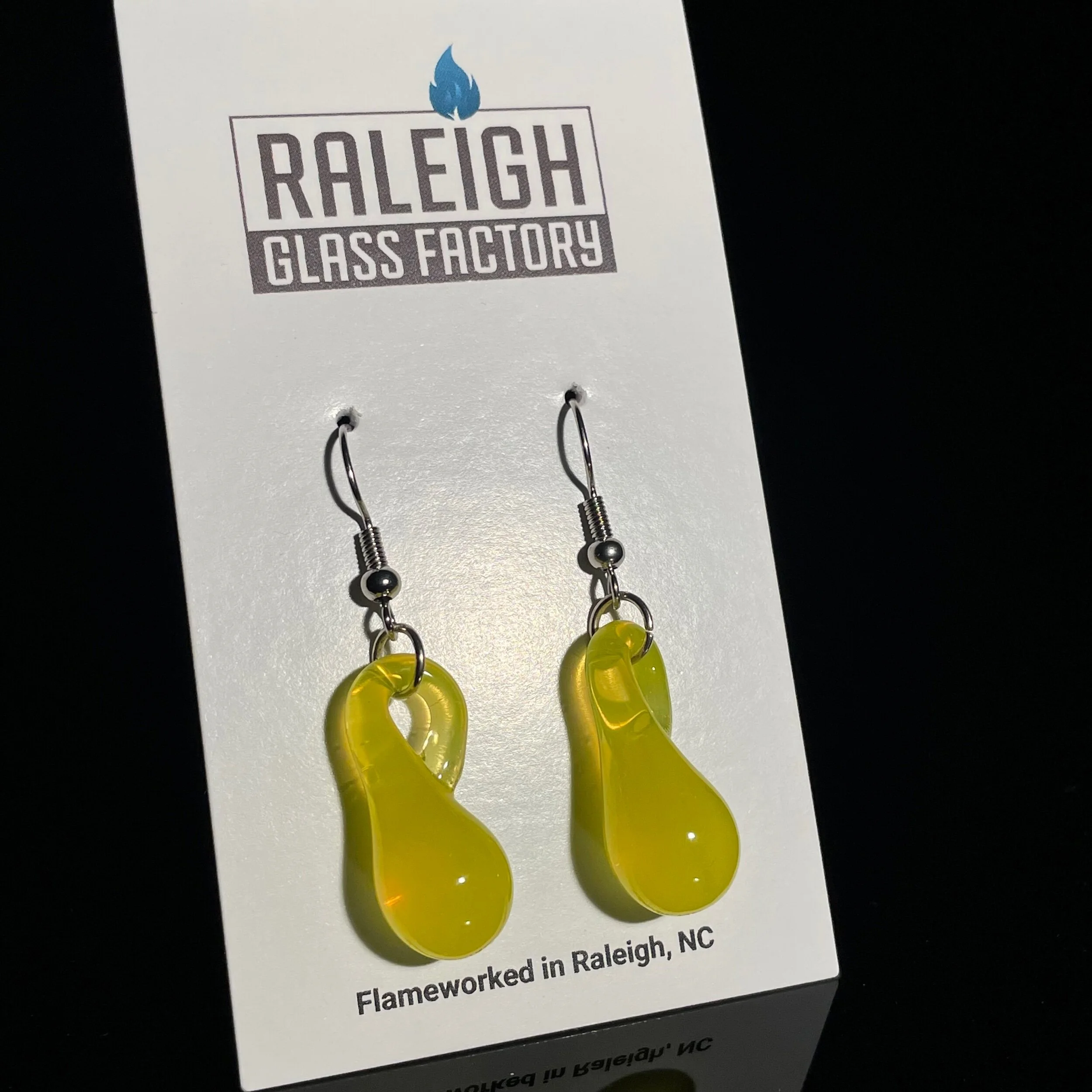 7644E564-3D2E-404A-B8BE-D2458671EDCD