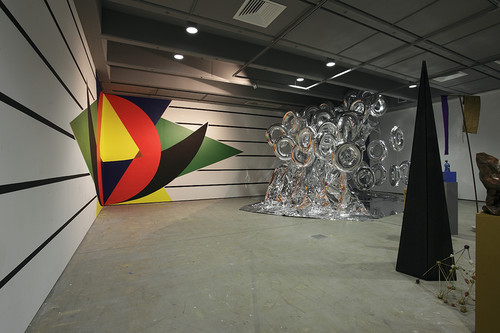Mikala Dwyer, Drawing Down the Moon, 2012, Institute of Modern Art, Brisbane