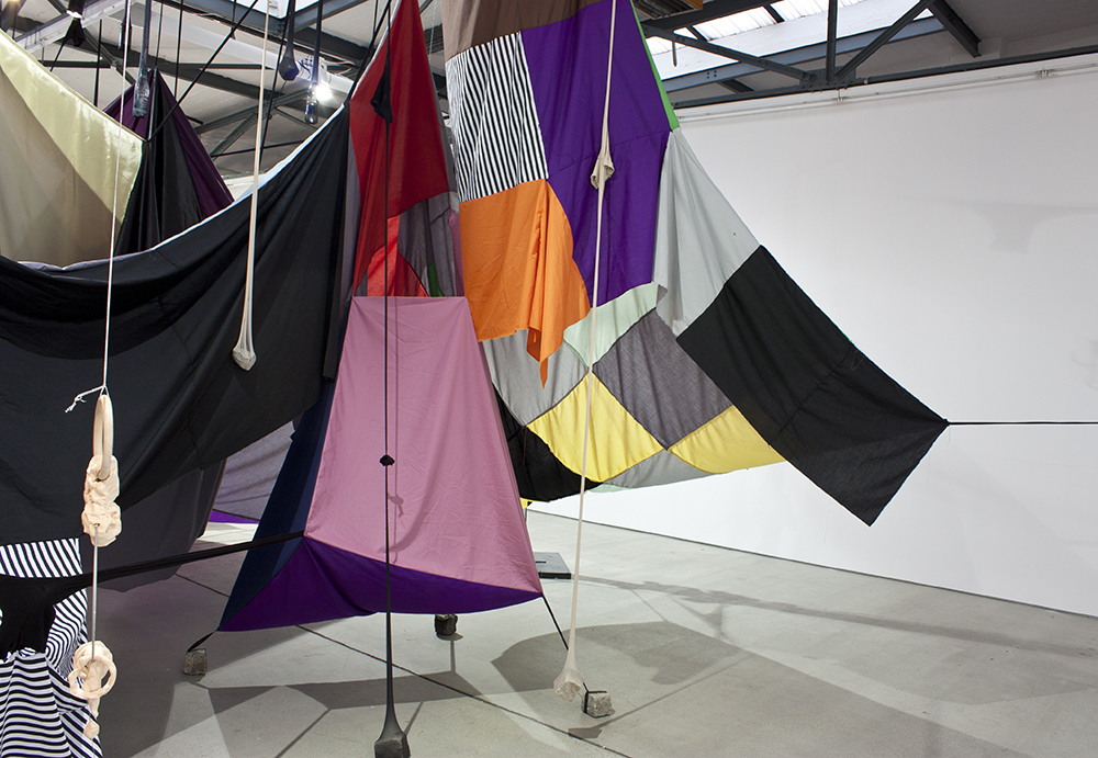 Mikala Dwyer, Square Cloud Compound, 2010, Hamish Morrison Galerie, Berlin