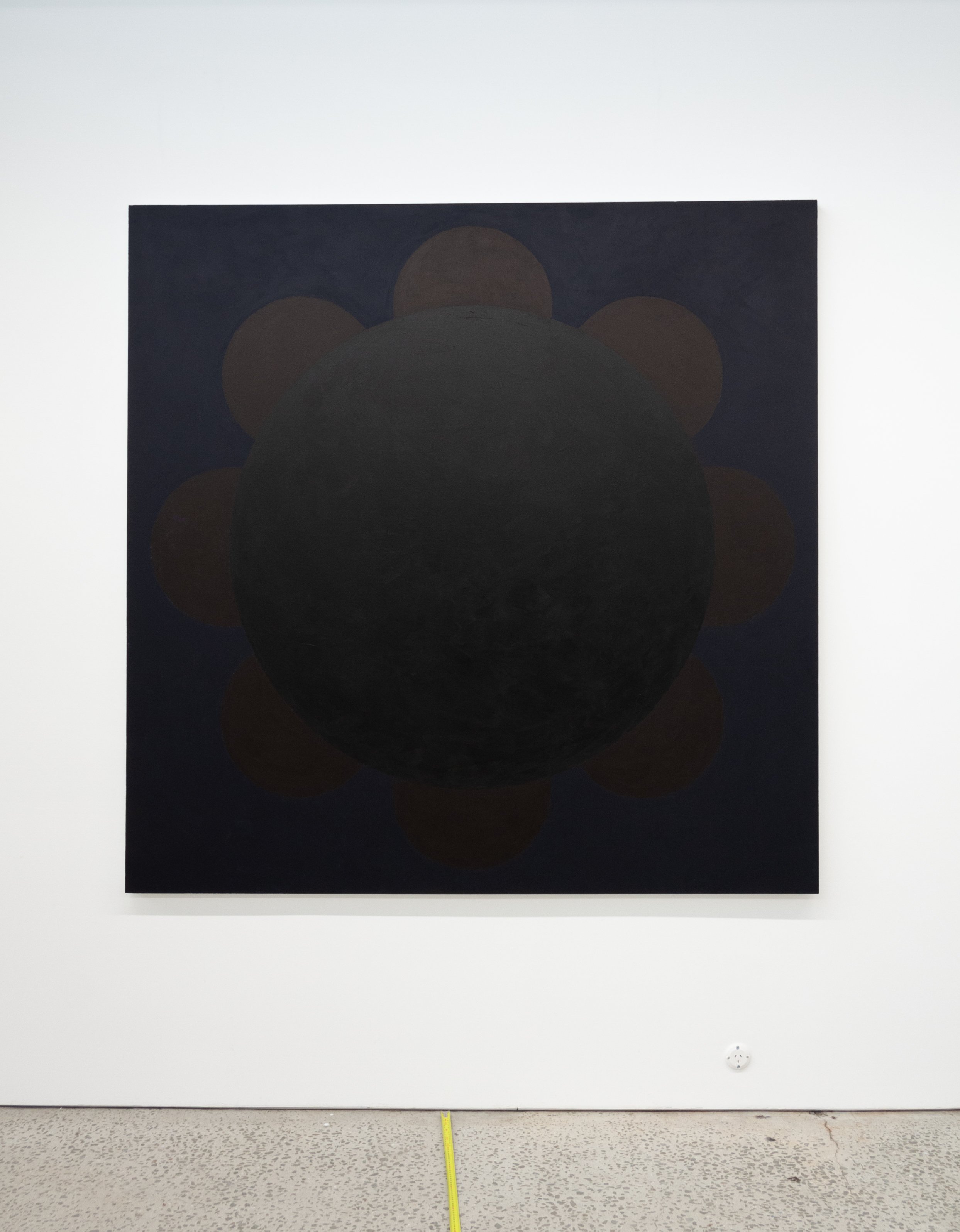 Mikala Dwyer, A Flower, 2022, acrylic on canvas, 183 x 183 cm | A Sun, A Flower, A Bee, 1301SW, Melbourne