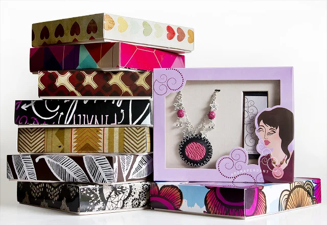 gift_box_group_640.jpg