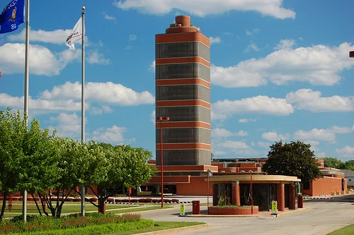 Research Tower at SCJohnson company headquarters -Racine. Photo courtesy of Eric Allix Rogers on Flickr.