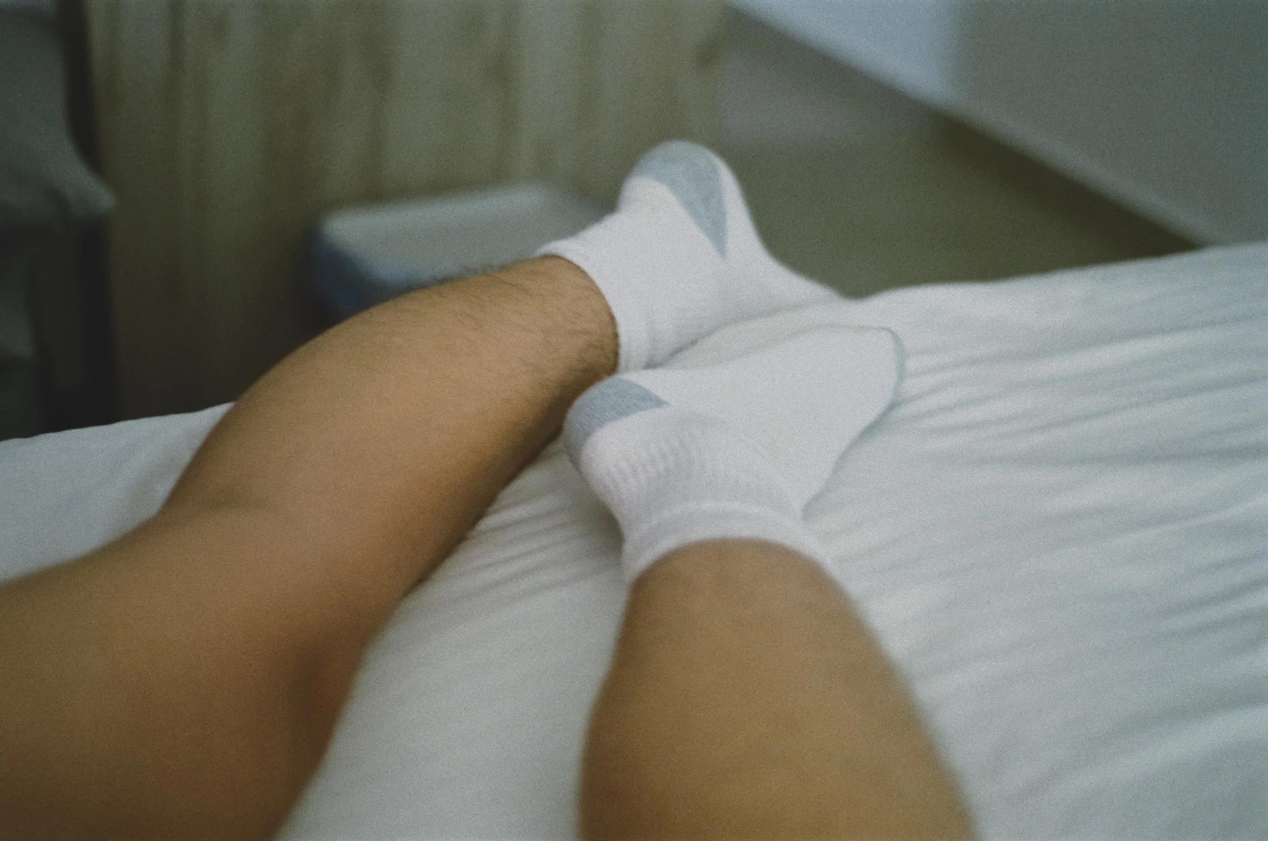 Portrait in Bed (3)_Hannah Rubin_2026.jpg