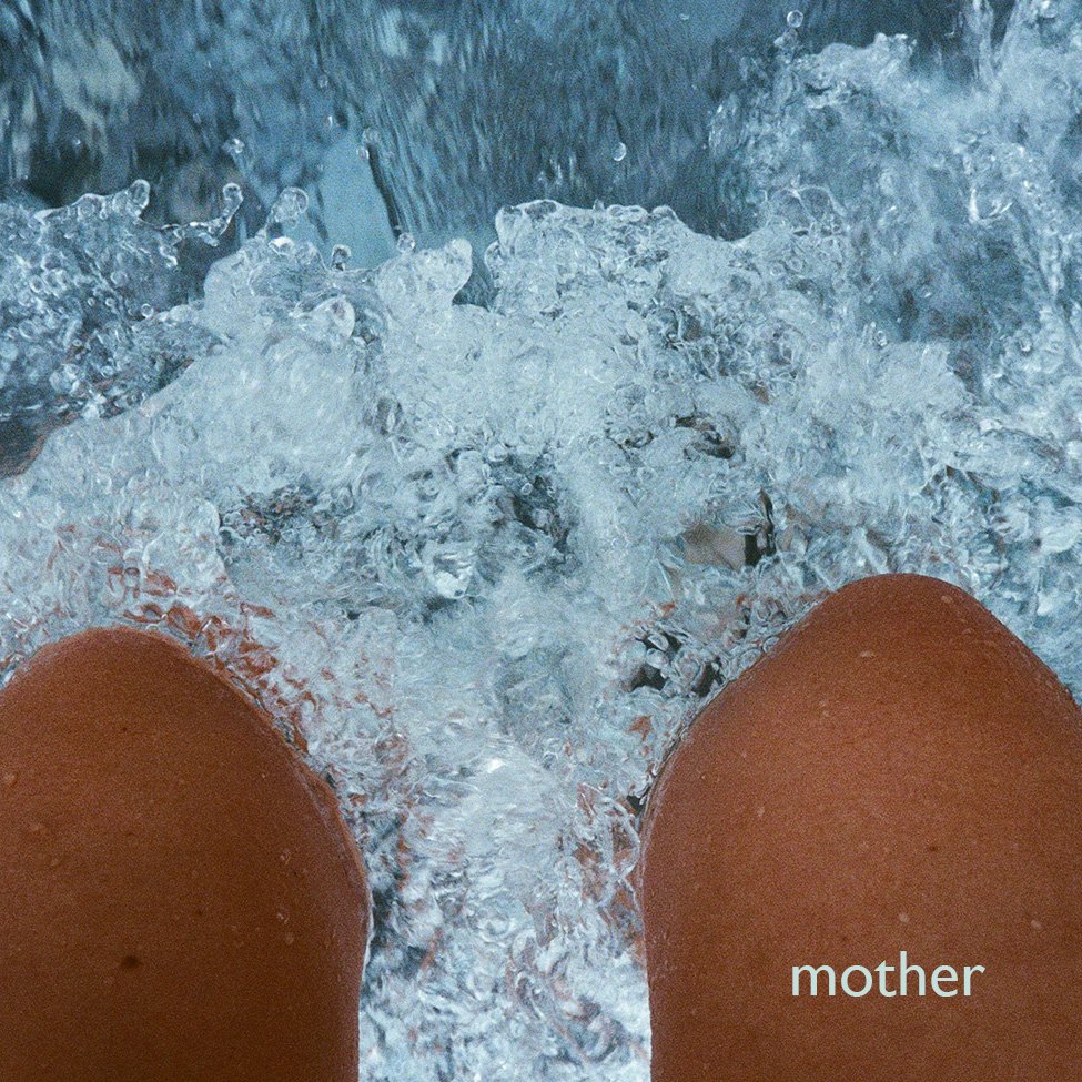 hannah-rubin-noelle-armstrong-mellow-drama-mother-aug-2023.jpg