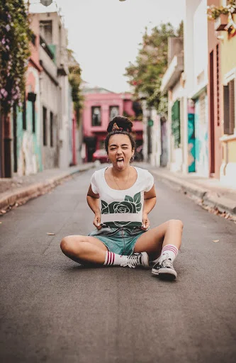 Photo by Maura Silva on Unsplash ; edited