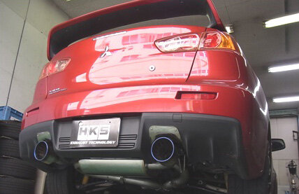HKS-Evo-X-muffler-2.jpg
