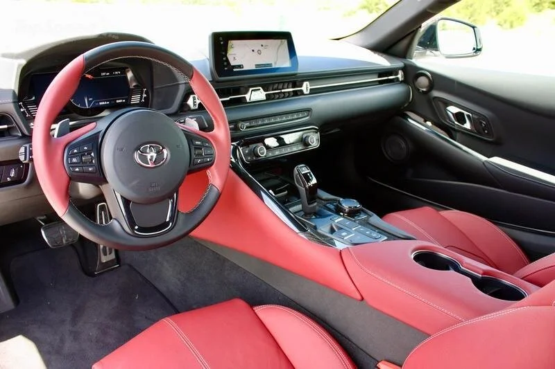toyota-supra---drive-39_800x0w.jpg