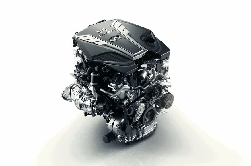 2016-Infiniti-Q50-V-6-twin-turbo-engine-02.jpg