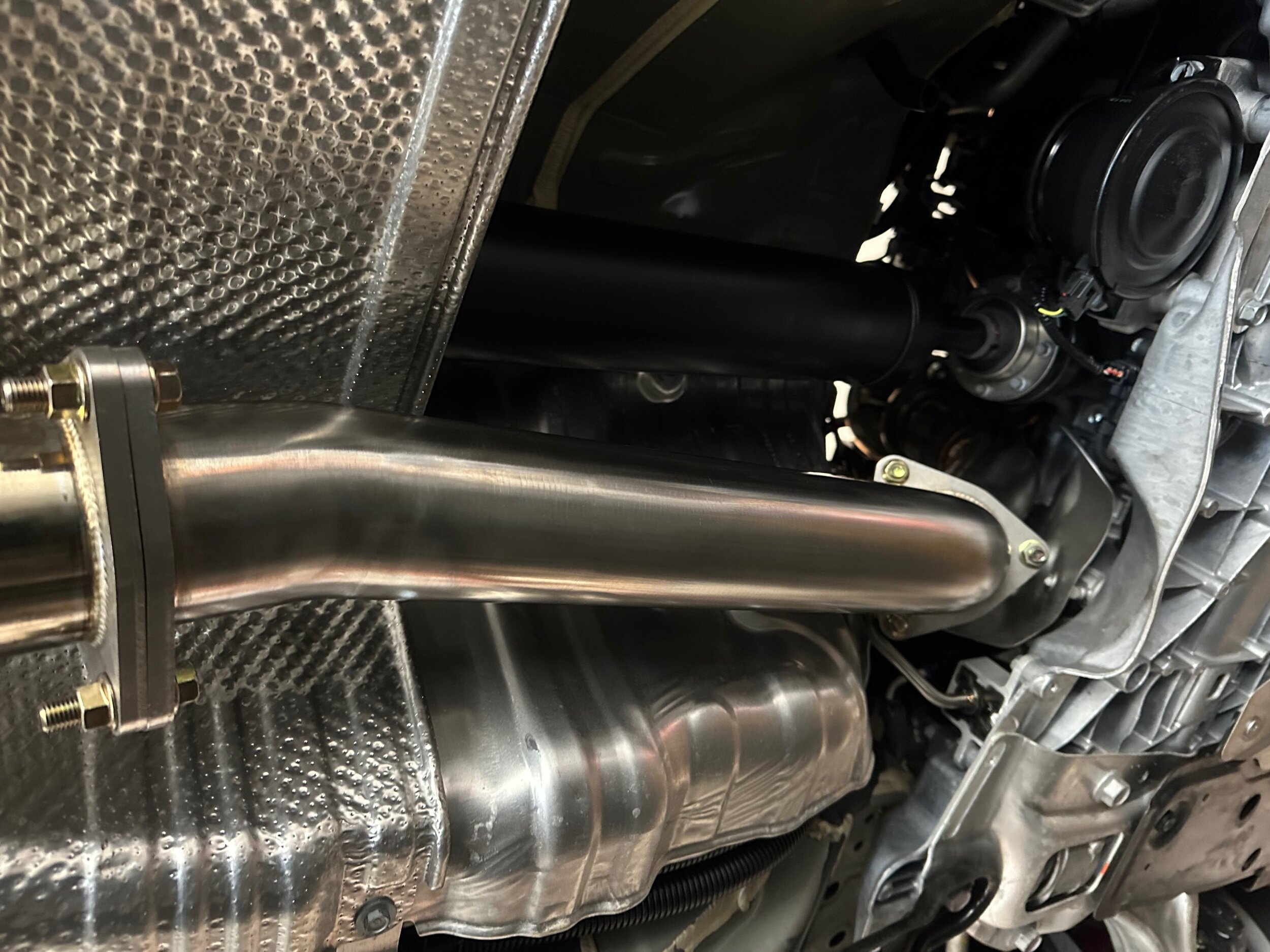 B61E00DC-3905-44B9-8C8A-9472A0F75FC4