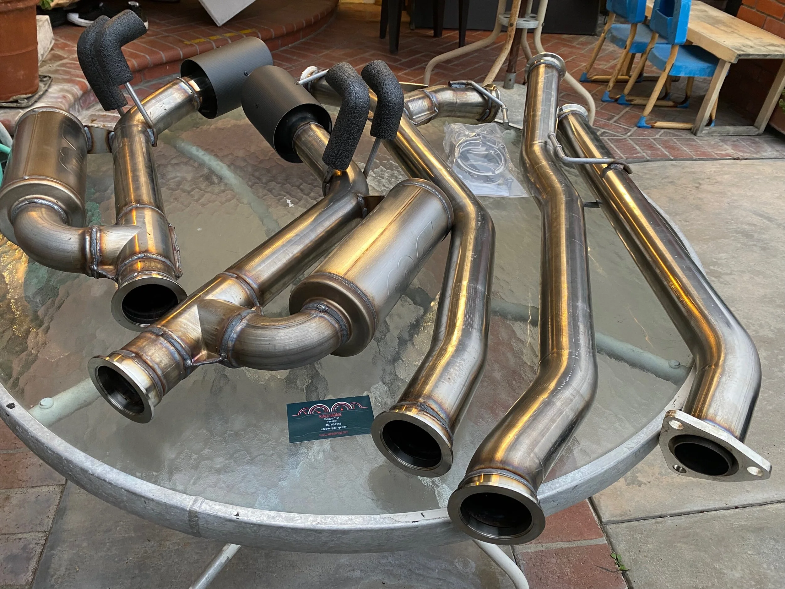 B8F2CAC6-F434-4E31-9552-AE5E394BFBF0