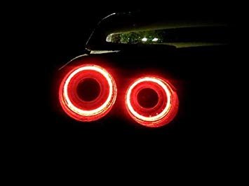 2015-TAIL-LIGHT.jpg