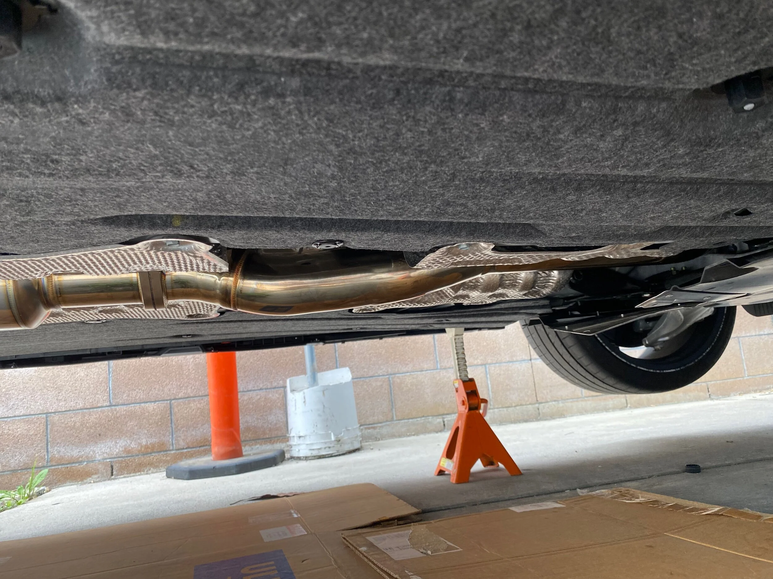 ED6FA870-92A6-4664-9650-C0624DA2F848