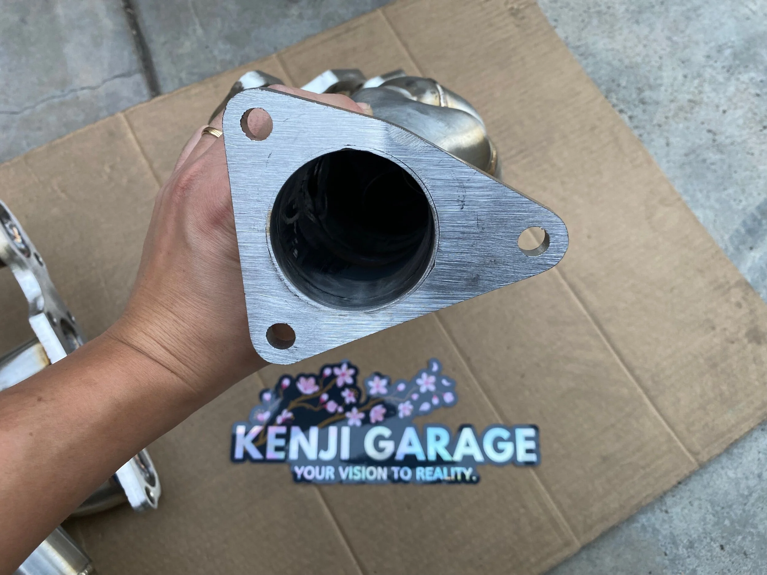 D81693EA-6CB7-4B74-BF75-1F112255D3EC