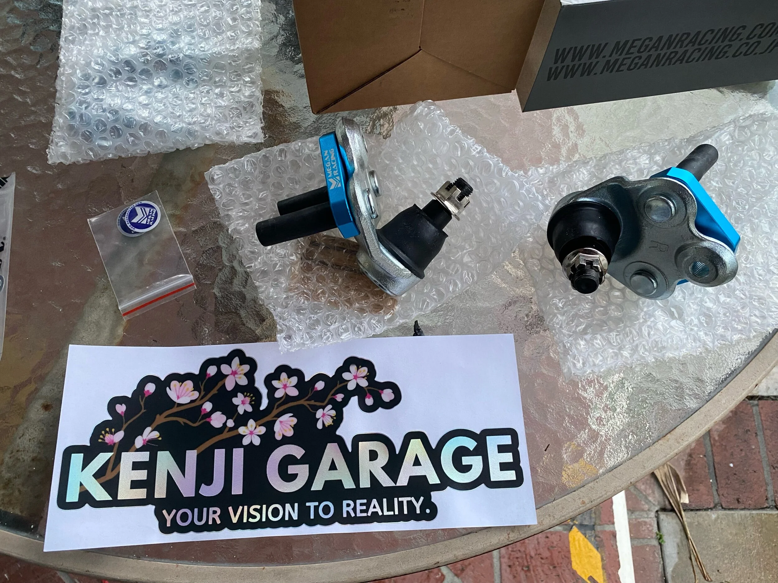 8DF7AF60-CF80-4FDF-A3F8-E75C799B481F