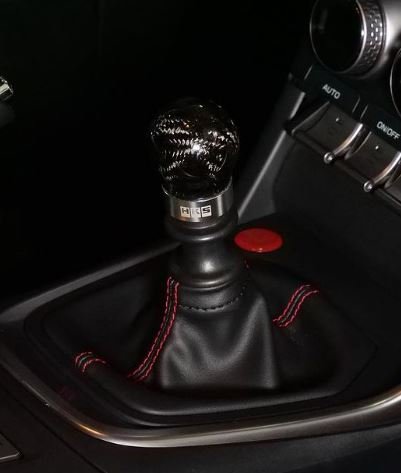 HKS Carbon Shift Knob 22+ Subaru BRZ / 22+ Toyota GR86 — Kenji Garage