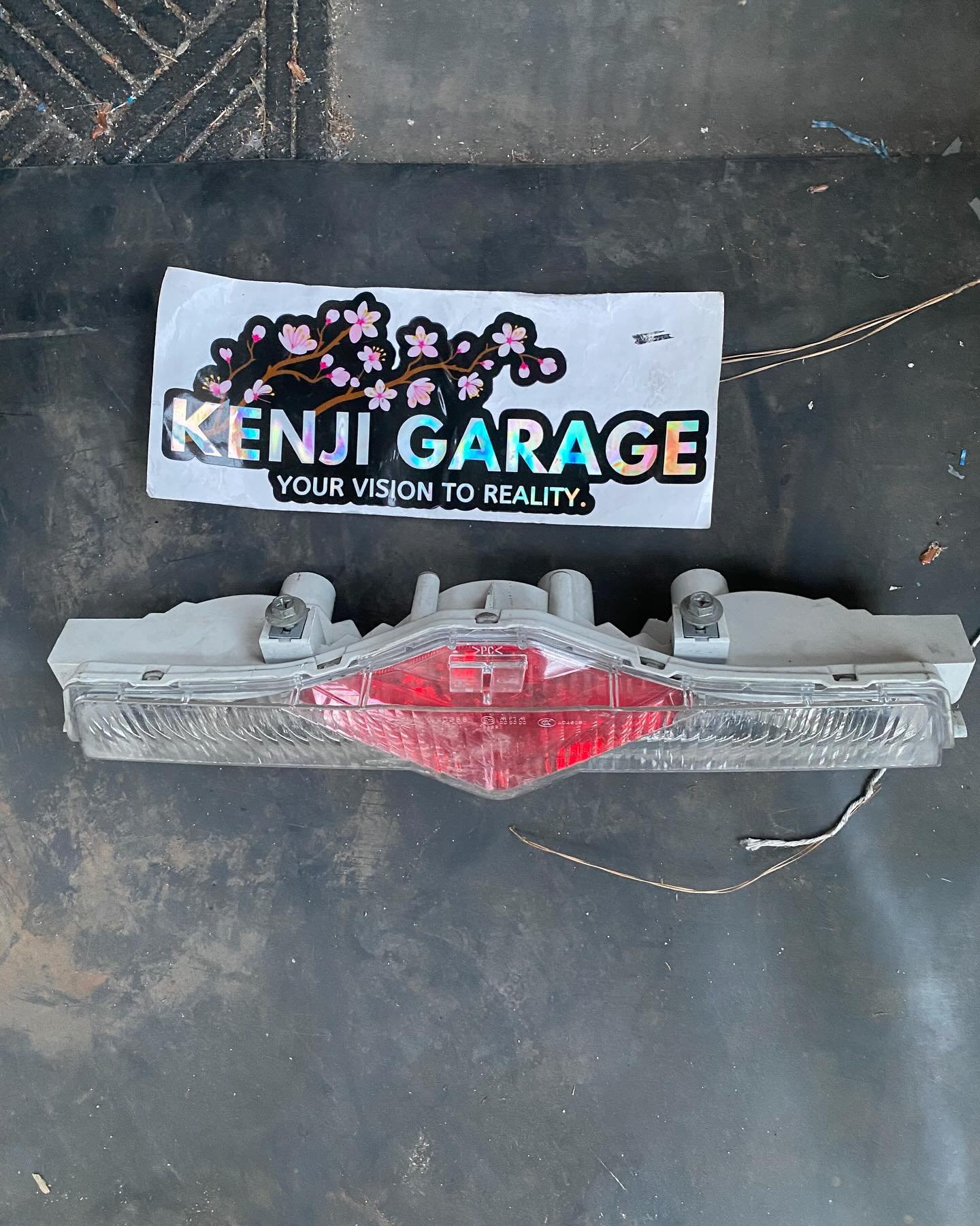 OEM 13-20 FRS/BRZ/86 Rear Bumper 3RD Brake / Reverse Light
Broken one Tab on bottom
๐ Aftermarket Performance Parts
๐ฐFinancing available
๐ง info@kenjigarage.com
๐ฒ 714-417-2698
๐ Ship World Wide
๐ป www.kenjigarage.com
#scion #subaru #toyota #