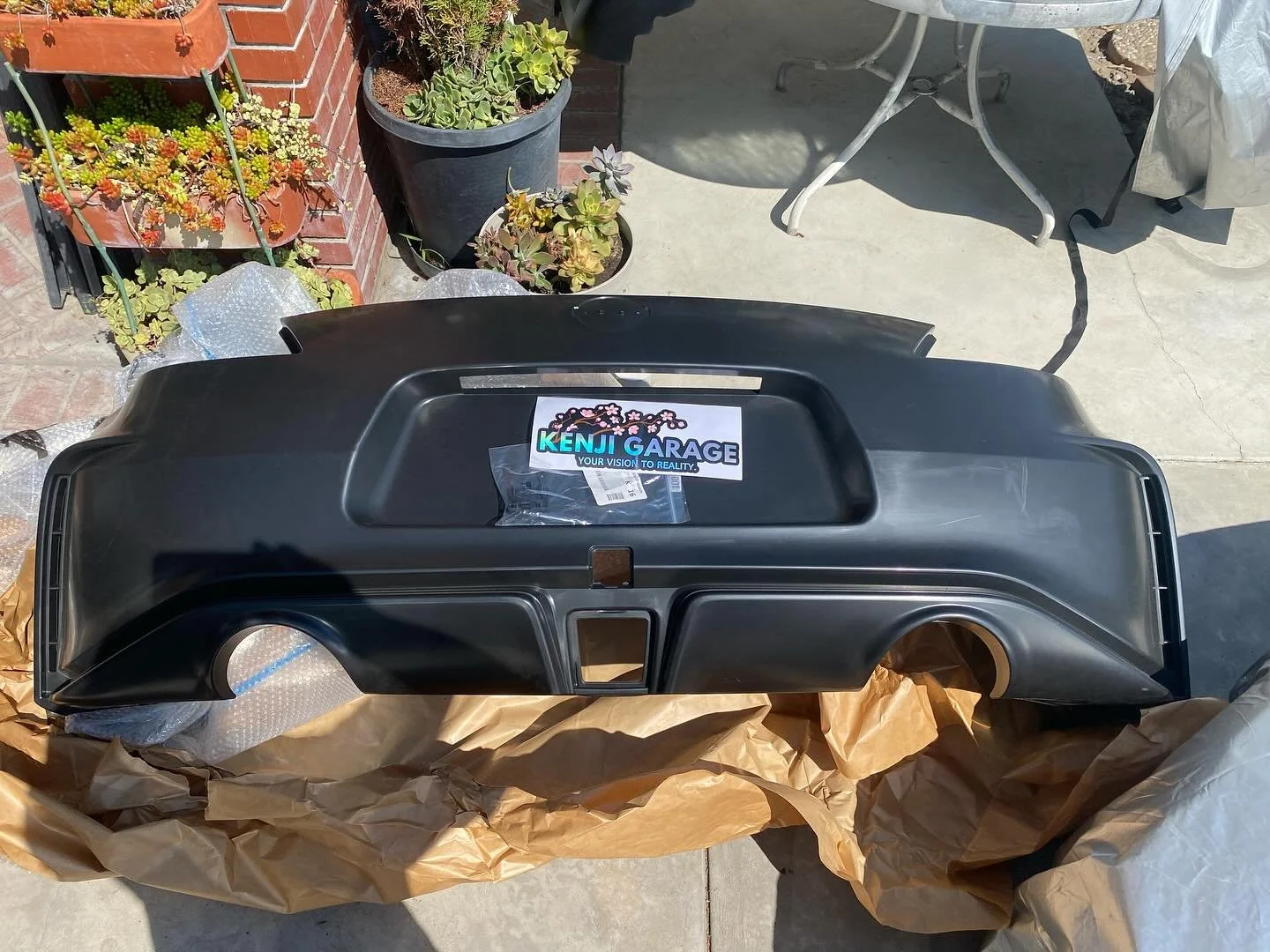 OEM 09+ NISSAN 370Z V2 REAR BUMPER
Part Number HEM22-6GA0H
๐ Aftermarket Performance Parts
๐ฐFinancing available
๐ง info@kenjigarage.com
๐ฒ 714-417-2698
๐ Ship World Wide
๐ป www.kenjigarage.com
#370Z #FAIRLADYZ34 #Z34 #FAIRLADYZ #370ZLIFE #VQFAM