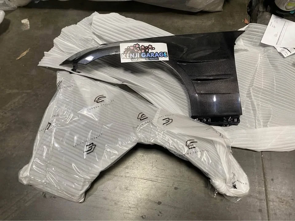 2003-2008 Nissan 350Z Z33 Carbon Creations GT Concept Fenders - 2 Piece

Part Number 115456

🏎️Aftermarket Performance Parts
💰Financing available
📧 info@kenjigarage.com
📲 714-417-2698
🌎 Ship World Wide
💻 www.kenjigarage.com

#370Z #FAIRLADYZ34 
