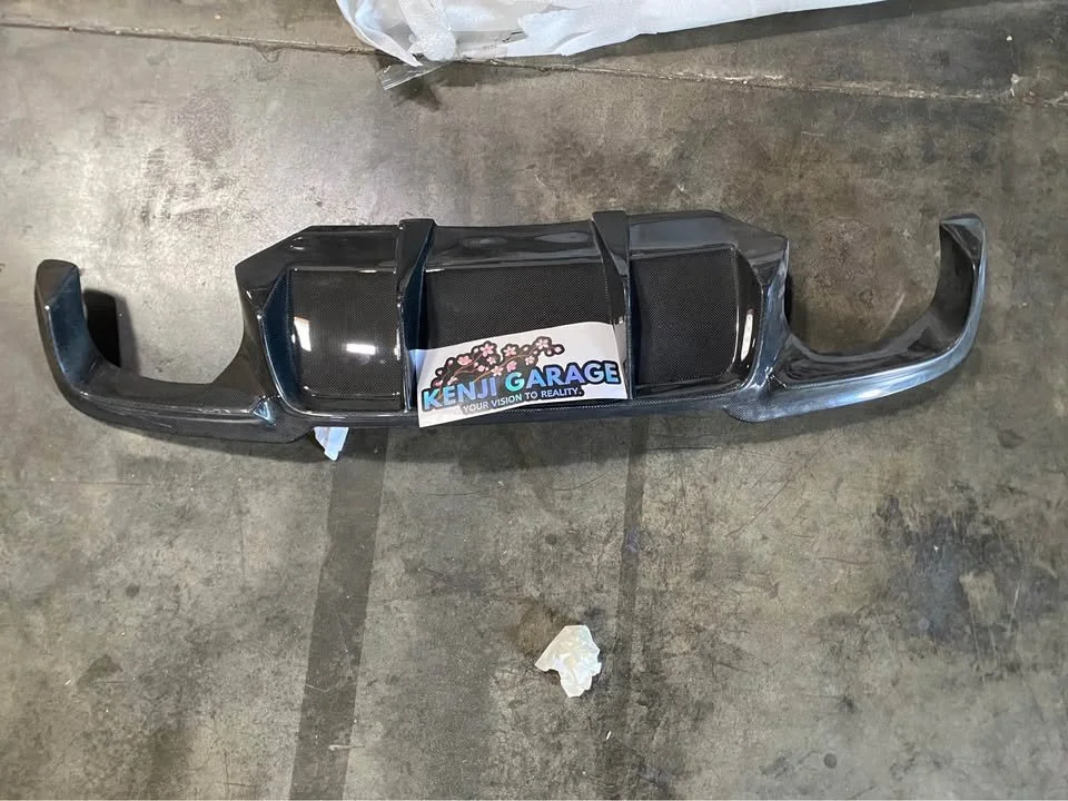 2011-2016 BMW M5 F10 Carbon AF-1 Rear Diffuser ( CFP ) - 1 Piece

Part Number 115053

🏎️Aftermarket Performance Parts
💰Financing available
📧 info@kenjigarage.com
📲 714-417-2698
🌎 Ship World Wide
💻 www.kenjigarage.com

#bmw #bmwmpower #bmwm #bmw