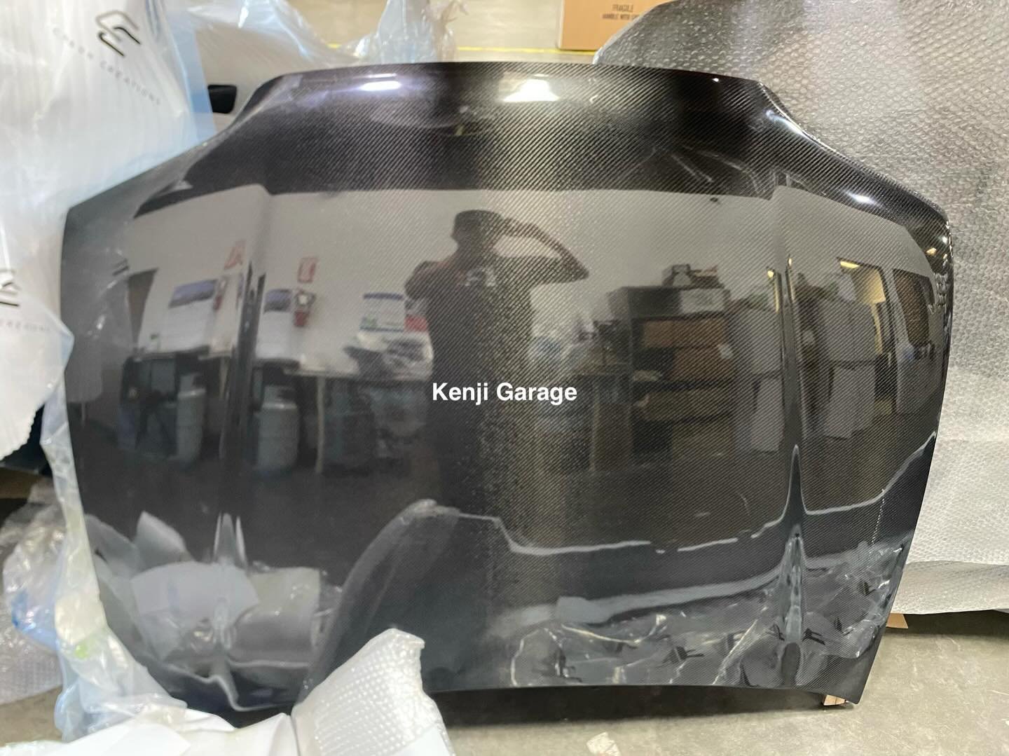 1992-1995 Honda Civic 2DR / HB Carbon Creations Dritech OEM Look Hood - 1 Piece

Part Number: 101091

🏎 Aftermarket Performance Parts
💰Financing available
📧 info@kenjigarage.com
📲 714-417-2698
🌎 Ship World Wide
💻 www.kenjigarage.com

#eg6 #eh2 