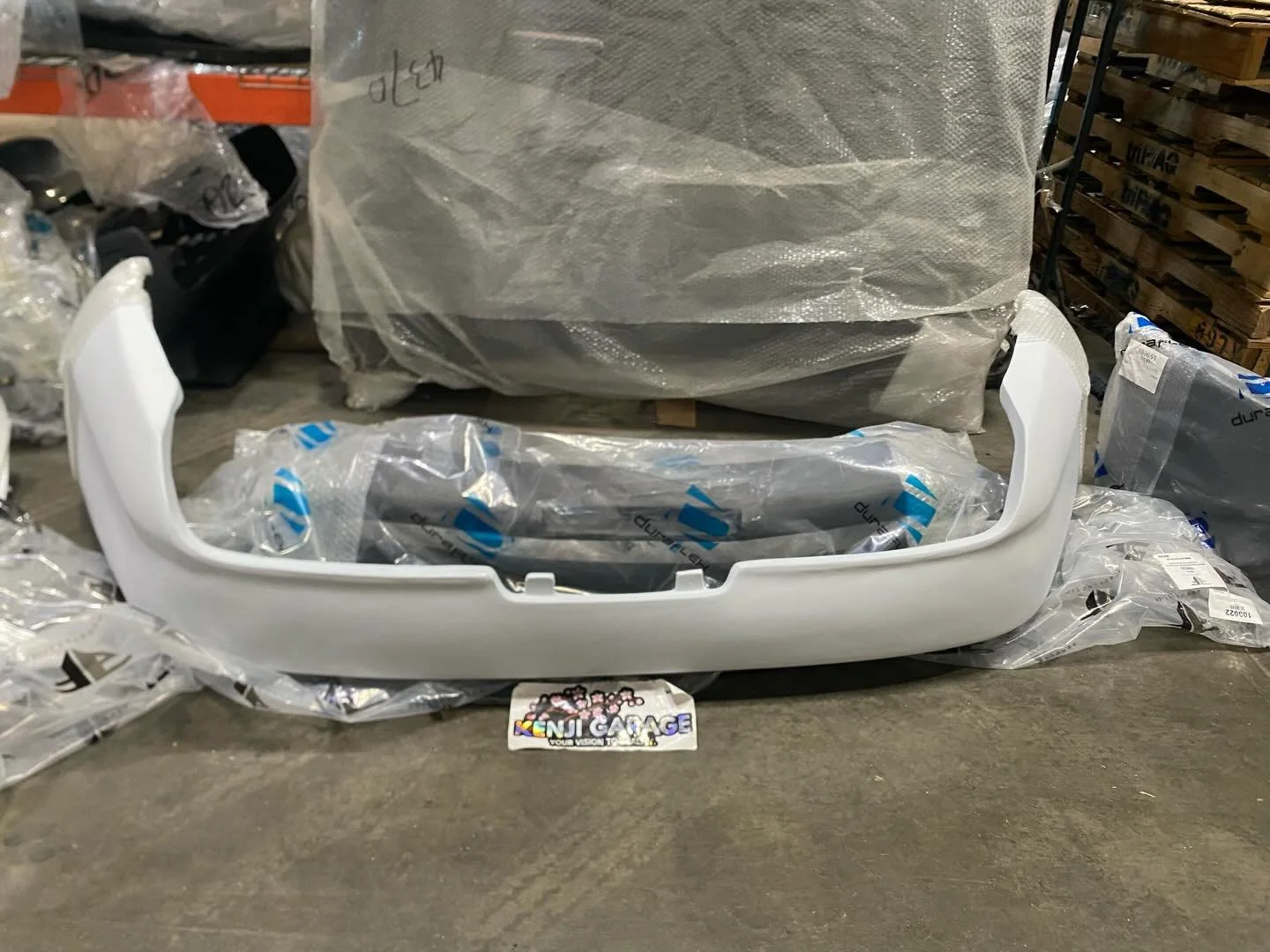 2003-2012 Mercedes SL Class R230 AF-Signature 1 Series Wide Body Conversion Rear Bumper Cover ( GFK ) - 1 Piece

Part number : 108022

Note: Do Not Sell Separately

The AF-Signature 1 Series (GFK, CFP) kit was created using elements from Mercedes-Ben