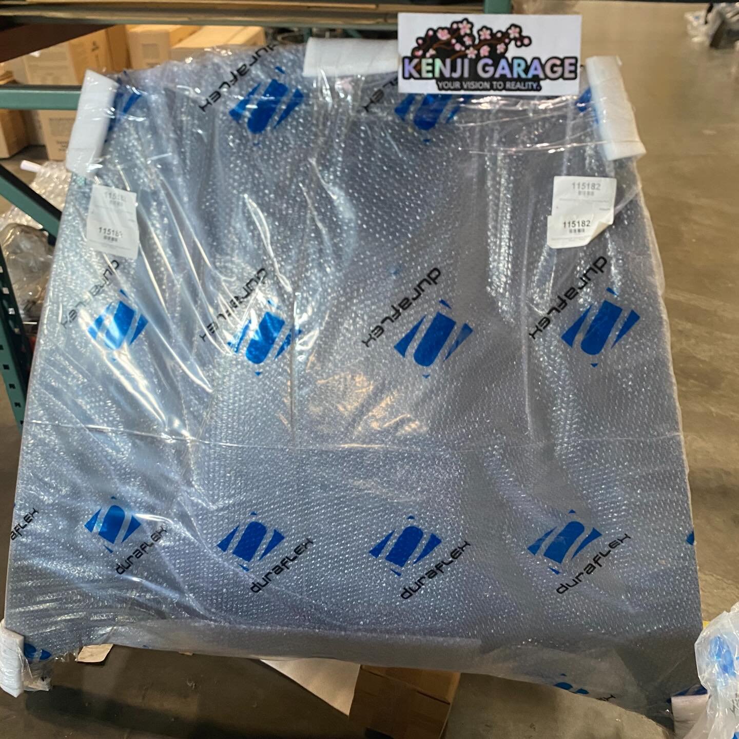 2005-2013 Chevrolet Corvette C6 Duraflex RKSV Hood - 1 Piece

Part number : 115182

🏎 Aftermarket Performance Parts
💰Financing available
📧 info@kenjigarage.com
📲 714-417-2698
🌎 Ship World Wide
💻 www.kenjigarage.com

#c6 #c6corvette #duraflex #k