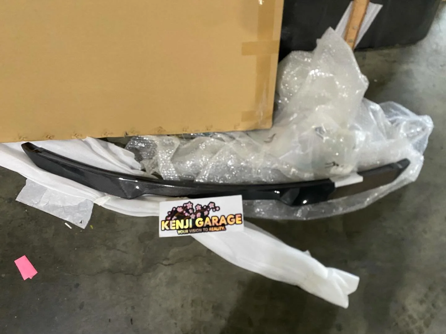 2014-2022 Jeep Grand Cherokee Carbon Creations Altero Rear Mid Wing Spoiler - 1 Piece

Part number : 117157

🏎 Aftermarket Performance Parts
💰Financing available
📧 info@kenjigarage.com
📲 714-417-2698
🌎 Ship World Wide
💻 www.kenjigarage.com

#je