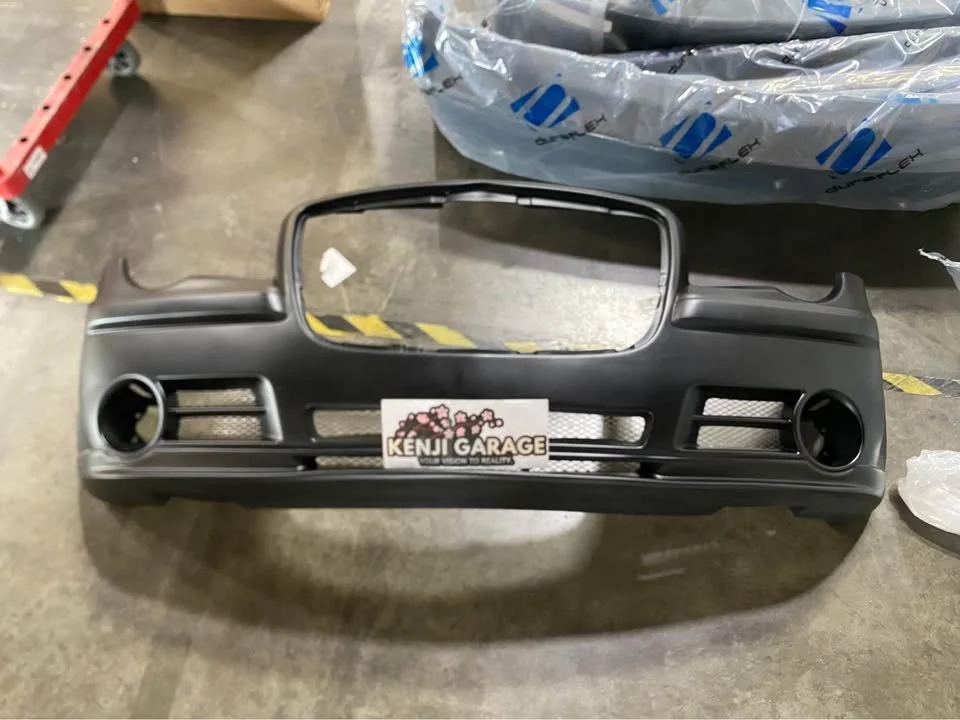 2005-2010 Chrysler 300 300C Duraflex SRT Look Front Bumper Cover - 1 Piece

Part number : 109471

🏎 Aftermarket Performance Parts
💰Financing available
📧 info@kenjigarage.com
📲 714-417-2698
🌎 Ship World Wide
💻 www.kenjigarage.com

#300c #srt8 #c