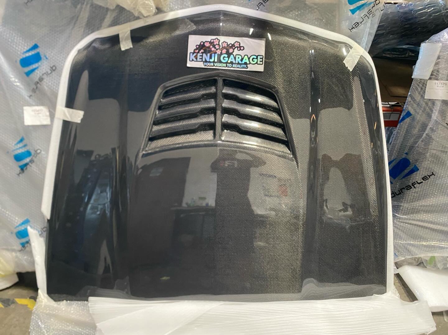 2009-2014 Cadillac CTS-V Carbon Creations DriTech Stingray Z Hood- 1 Piece (S)

Fits the following models: CTS-V Only

Part Number: 113154

🏎 Aftermarket Performance Parts
💰Financing available
📧 info@kenjigarage.com
📲 714-417-2698
🌎 Ship World W