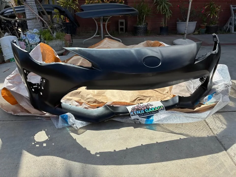 OEM 17-20 Toyota 86 Front Bumper Cover 

Part Number: SU00306828

🏎 Aftermarket Performance Parts
💰Financing available
📧 info@kenjigarage.com
📲 714-417-2698
🌎 Ship World Wide
💻 www.kenjigarage.com

#toyota86 #zn6 #zc6 #frs #kenjigarage