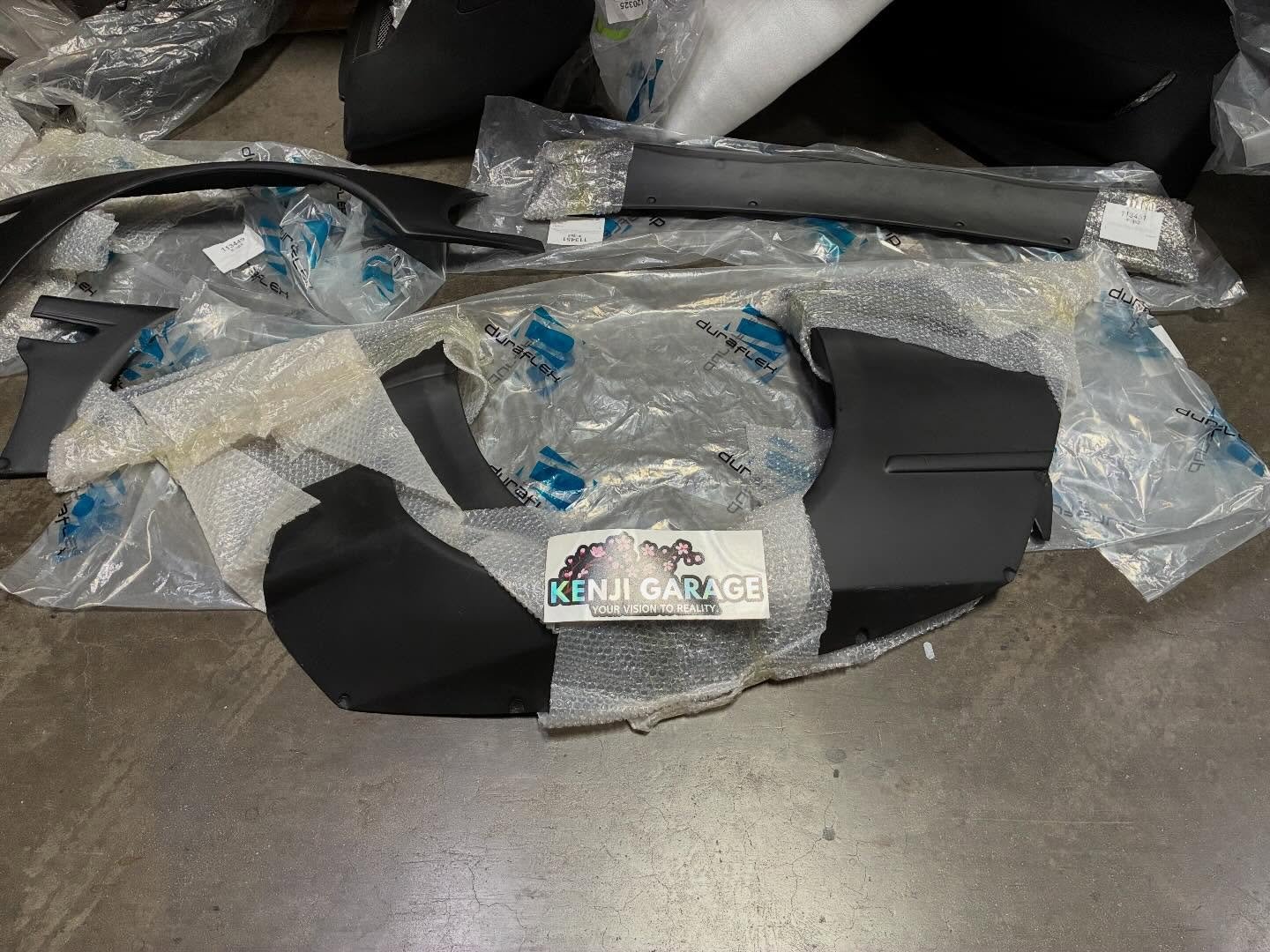 2001-2006 BMW M3 E46 Duraflex Circuit Rear Fender Flares - 2 Piece

Part Number: 113450

🏎 Aftermarket Performance Parts
💰Financing available
📧 info@kenjigarage.com
📲 714-417-2698
🌎 Ship World Wide
💻 www.kenjigarage.com

#kenjigarage #e46 #bmwm