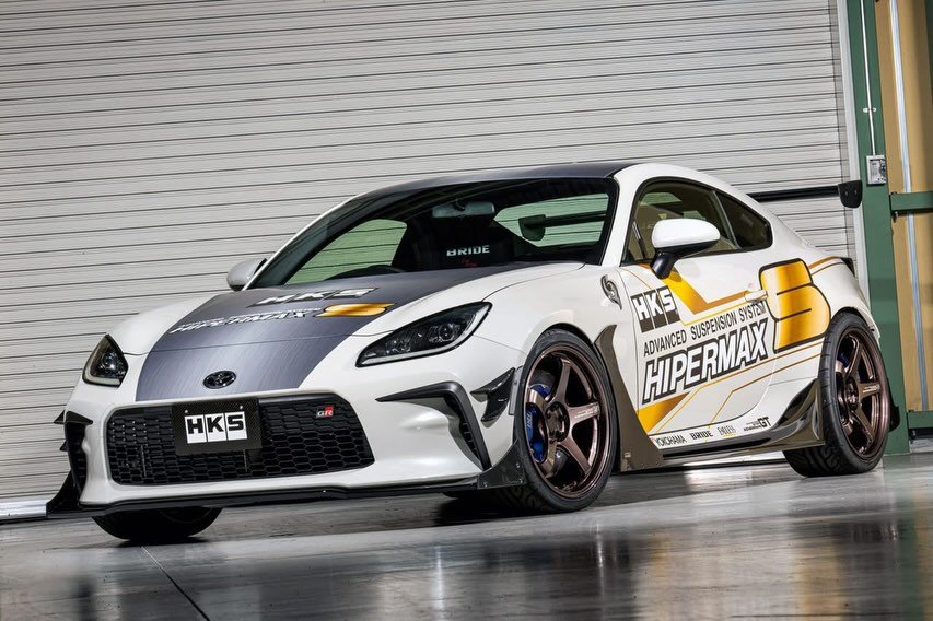 HKS Type S Spoiler Kit 22+ Subaru BRZ / 22+ Toyota GR86

Part Number: 53004-AT027

Notes: Includes Front Spoiler, Side Skirts, &amp; Rear Trunk Duck Bill 

Details:

The original body kit for street use that inherits the design philosophy of legendar