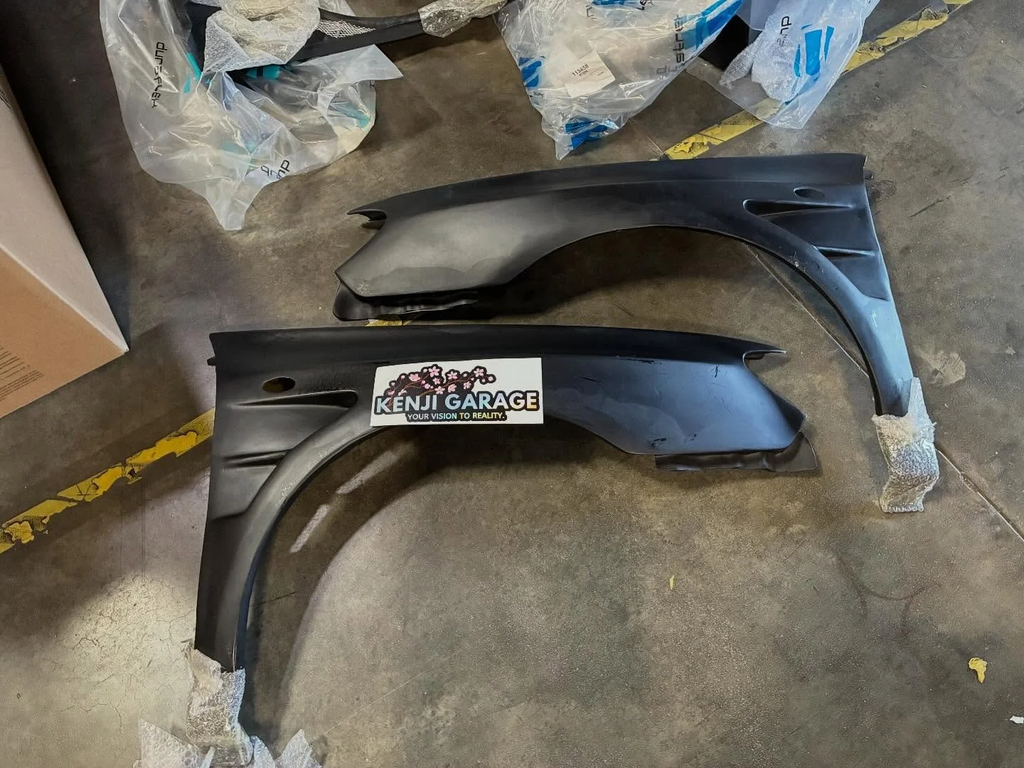 2006-2007 Subaru Impreza WRX STI 4DR Duraflex C Speed 20mm Front Fenders - 2 Piece

Part Number: 114757

🏎 Aftermarket Performance Parts
💰Financing available
📧 info@kenjigarage.com
📲 714-417-2698
🌎 Ship World Wide
💻 www.kenjigarage.com

#kenjig