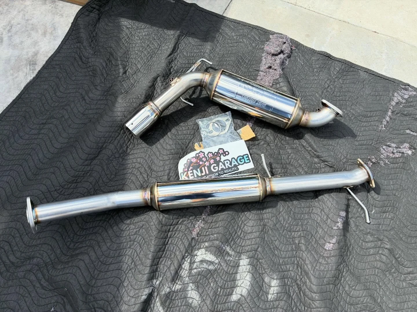 Fujitsubo RM-01A Exhaust 90-97 Mazda Miata

Part Number: 160-42412

Note: Except 96-97 1.8L (Need to add O2 sensor flange)

🏎 Aftermarket Performance Parts
💰Financing available
📧 info@kenjigarage.com
📲 714-417-2698
🌎 Ship World Wide
💻 www.kenji
